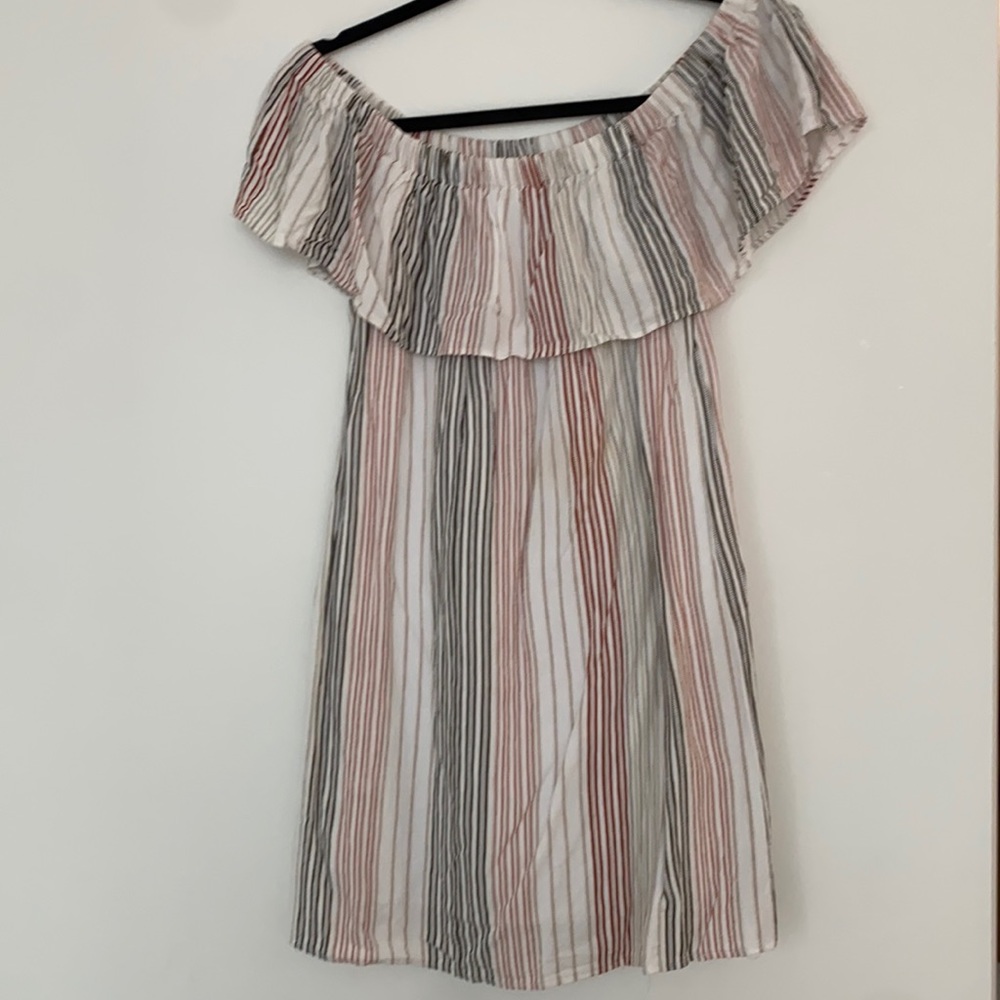 Forever 21 off the shoulder dress